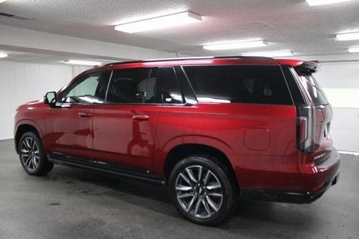 2023 Cadillac Escalade ESV Sport Platinum