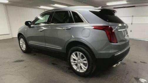 Satin Steel Metallic 2022 Cadillac XT5 Luxury