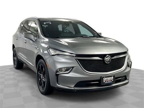 2023 Buick Enclave Essence FWD