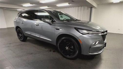 2023 Buick Enclave Essence FWD