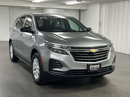 Sterling Gray Metallic 2023 Chevrolet Equinox LS
