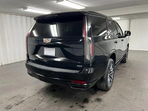 2023 Cadillac Escalade Sport Platinum