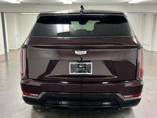2025 Cadillac Escalade IQ Sport 1