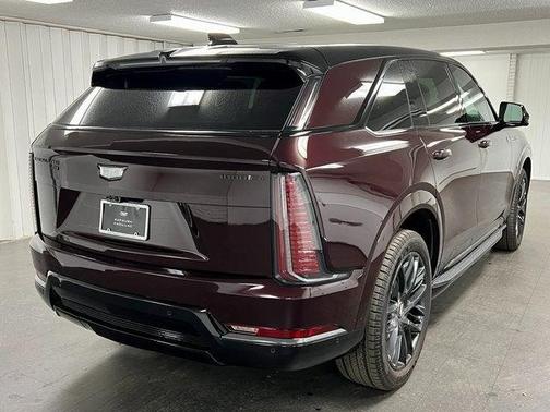 2025 Cadillac Escalade IQ Sport 1