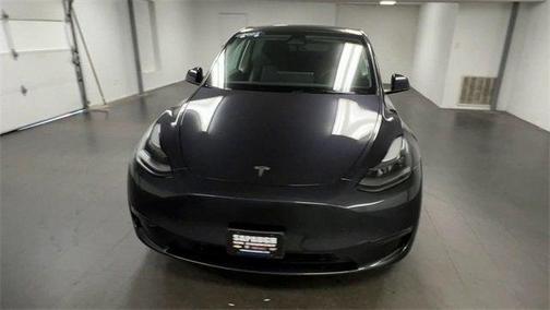 2024 Tesla Model Y Long Range Dual Motor All-Wheel Drive