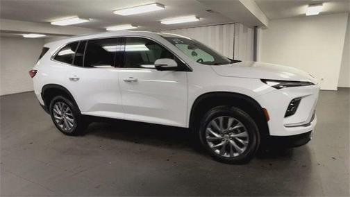 2025 Buick Enclave Preferred FWD