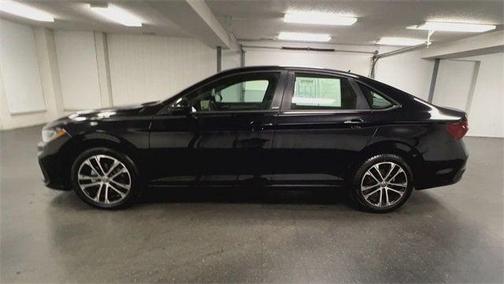 2025 Volkswagen Jetta 1.5T Sport
