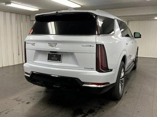 2026 Cadillac Escalade IQL Luxury