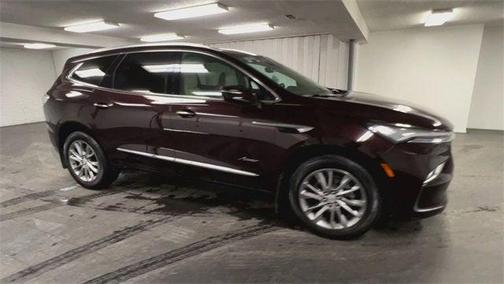 2022 Buick Enclave AWD Avenir