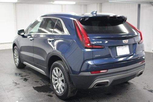 2021 Cadillac XT4 Premium Luxury