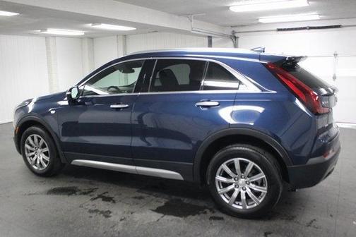 2021 Cadillac XT4 Premium Luxury