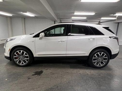 2022 Cadillac XT5 Sport