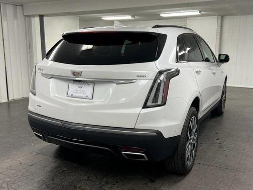 2022 Cadillac XT5 Sport