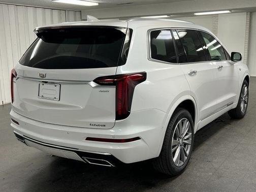 2025 Cadillac XT6 Premium Luxury FWD