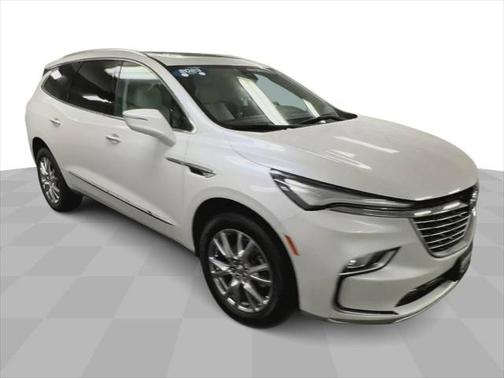2023 Buick Enclave Essence AWD