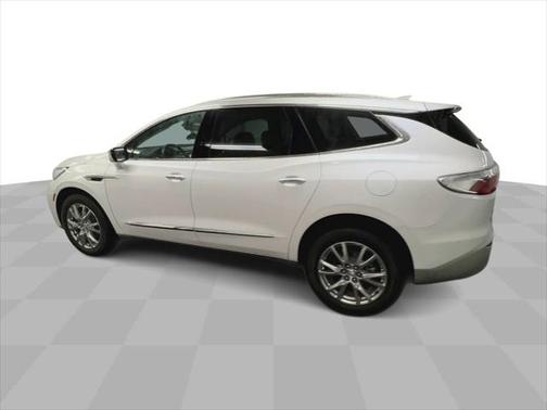 2023 Buick Enclave Essence AWD