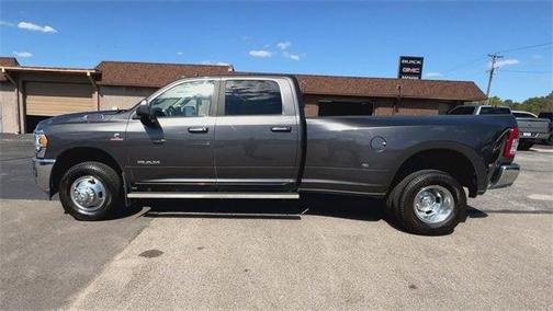 2019 RAM 3500 Big Horn Crew Cab 4x4 8' Box