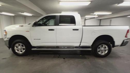2022 RAM 2500 Big Horn Crew Cab 4x4 6'4' Box