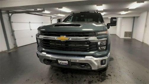 2025 Chevrolet Silverado 3500 LT