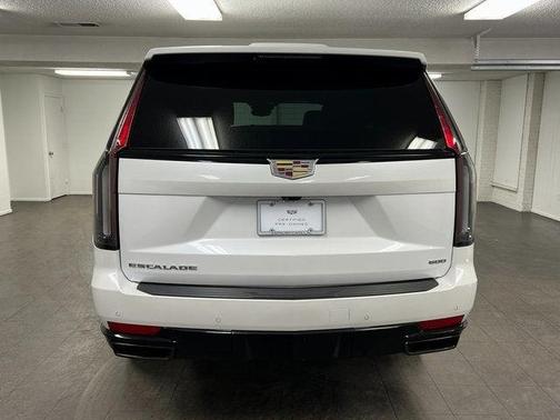 2024 Cadillac Escalade Sport