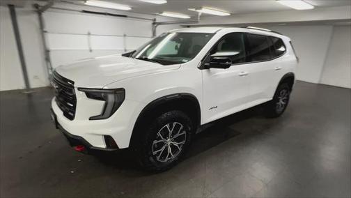 2024 GMC Acadia AWD AT4