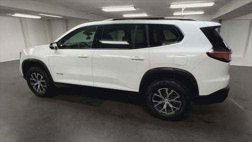 2024 GMC Acadia AWD AT4