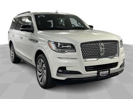2023 Lincoln Navigator Reserve