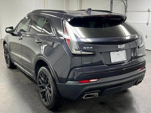 2022 Cadillac XT4 Sport