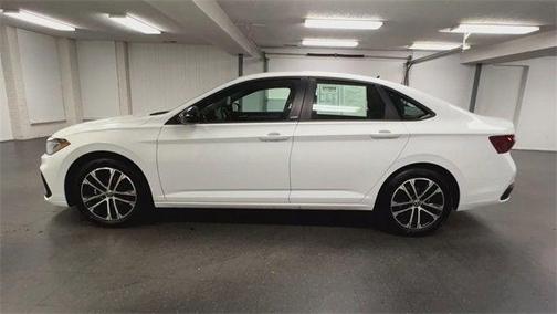 2025 Volkswagen Jetta 1.5T Sport