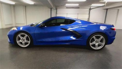 2022 Chevrolet Corvette Stingray w/2LT
