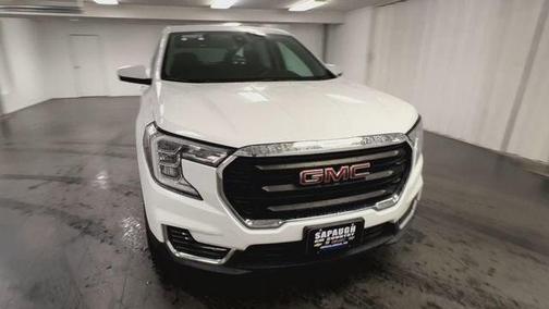 Summit White 2023 GMC Terrain SLE