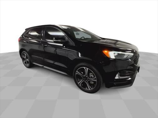 2022 Ford Edge ST