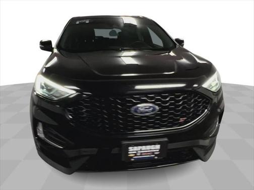 2022 Ford Edge ST