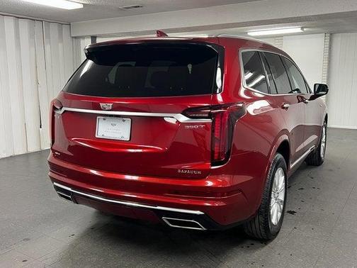 2025 Cadillac XT6 Luxury AWD