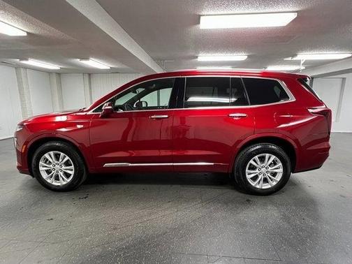 2025 Cadillac XT6 Luxury AWD