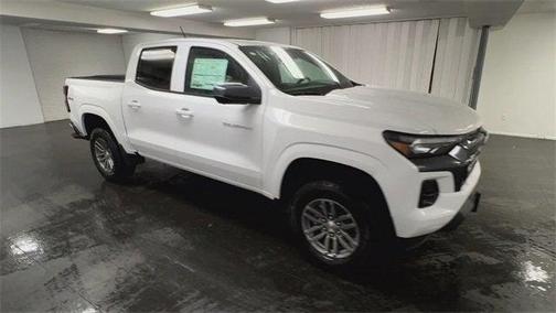 2025 Chevrolet Colorado WT
