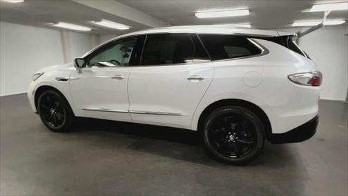 2023 Buick Enclave Essence FWD
