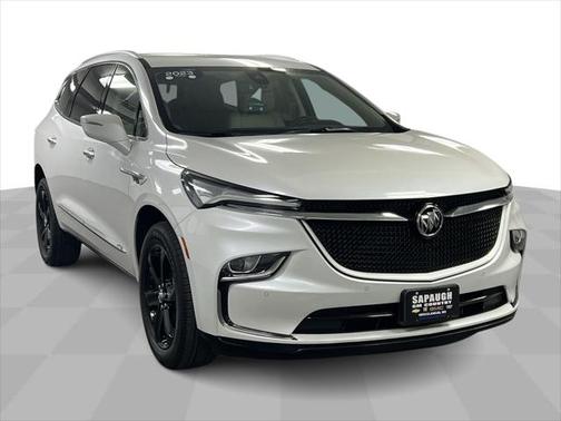 2023 Buick Enclave Essence FWD