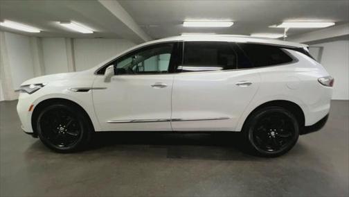 2023 Buick Enclave Essence FWD