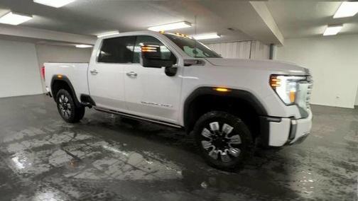 2024 GMC Sierra 2500 Denali