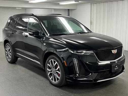 2025 Cadillac XT6 Sport AWD