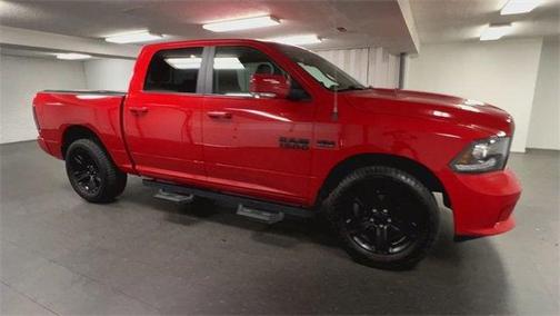 2017 RAM 1500 Night Crew Cab 4x4 5'7' Box