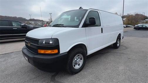 2025 Chevrolet Express 2500 RWD 2500 Regular Wheelbase WT