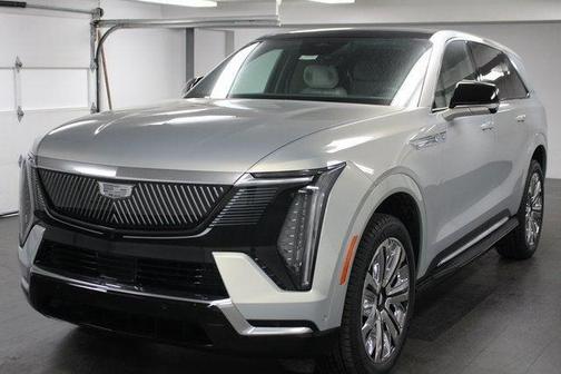 2025 Cadillac Escalade IQ Luxury 1