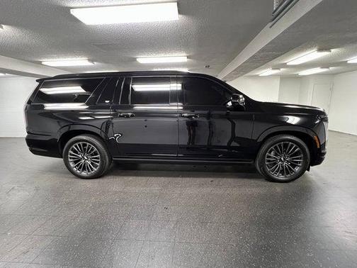 2025 Cadillac Escalade ESV Sport Platinum
