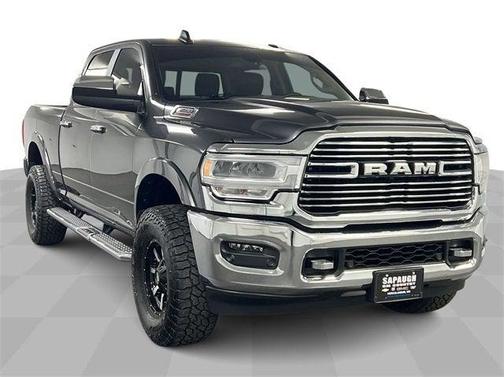 2022 RAM 2500 Laramie Crew Cab 4x4 6'4' Box