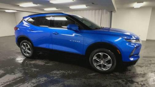 Riptide Blue Metallic 2024 Chevrolet Blazer 2LT