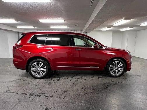2021 Cadillac XT6 Premium Luxury AWD
