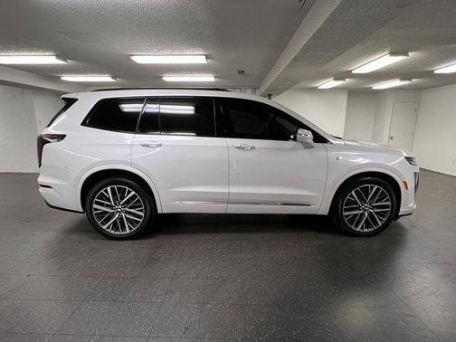 2024 Cadillac XT6 Sport AWD