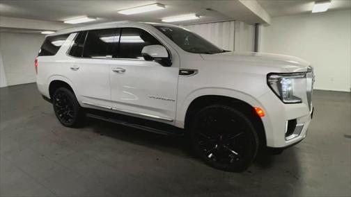 2022 GMC Yukon SLT